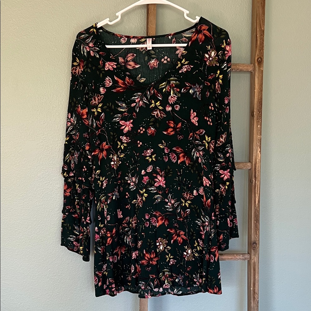 Long ruffle sleeve green floral Dress